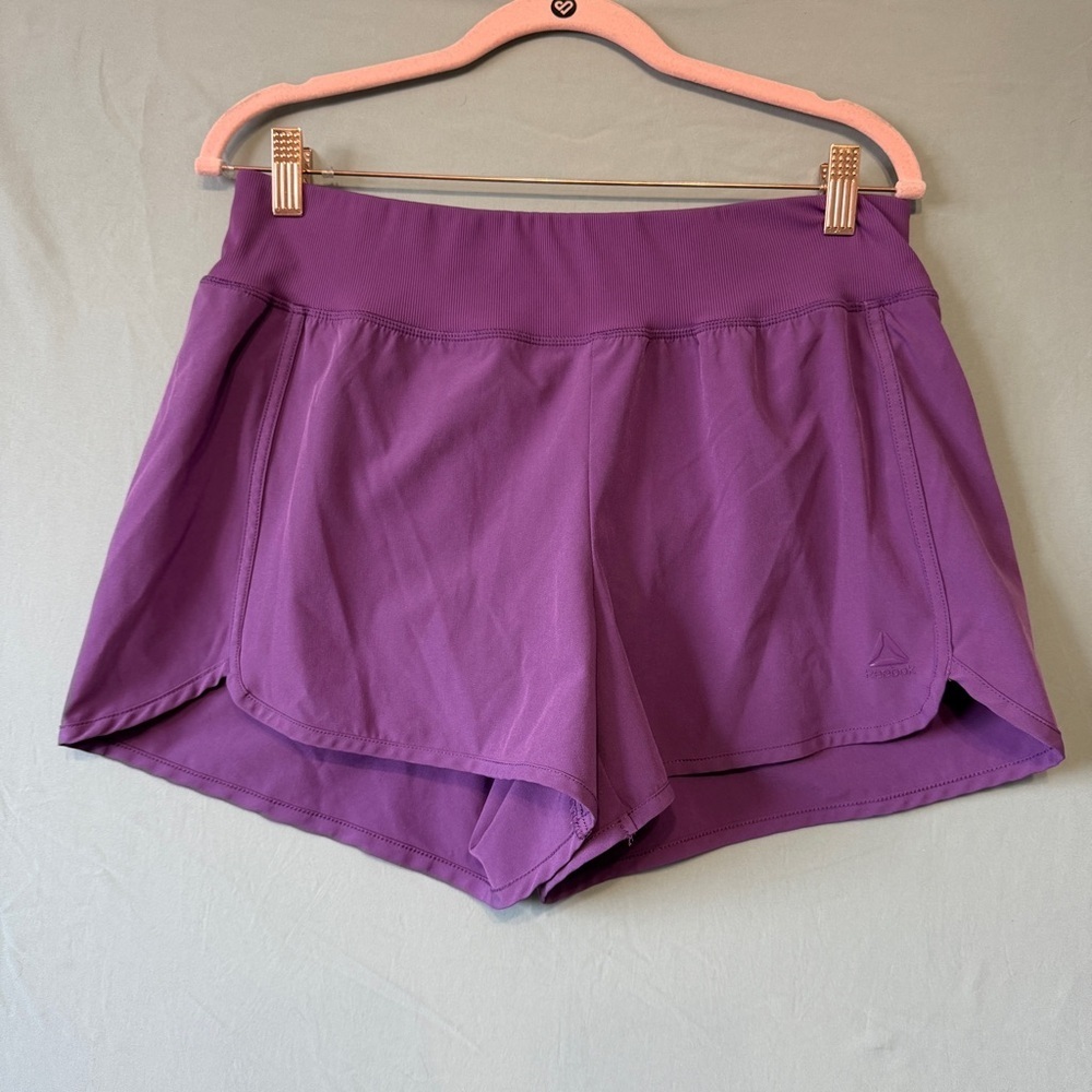 Reebok Womens Shorts Size L Purple Yoga Running Lined Gym Fitness Athleisure